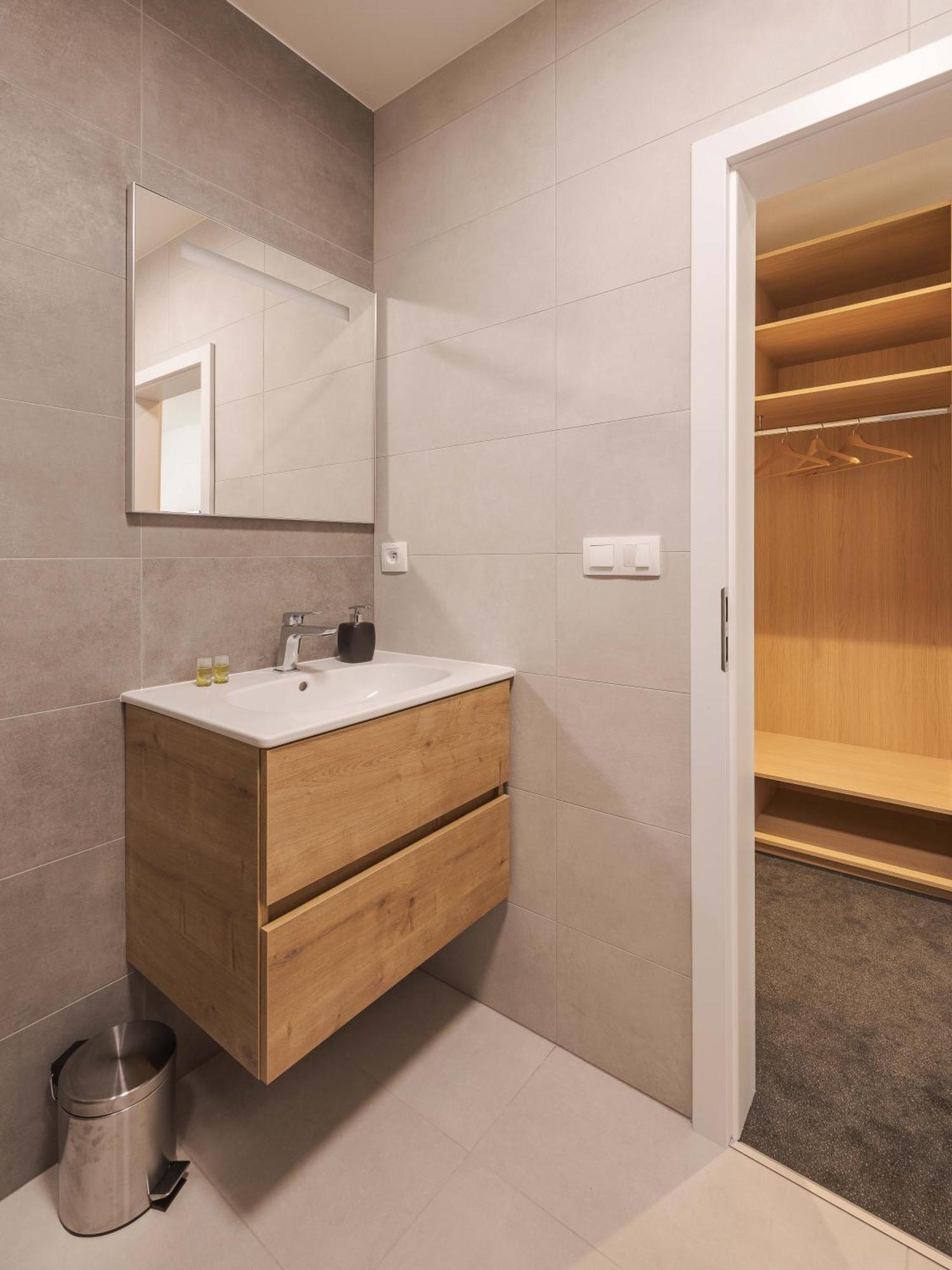 Hotel Taxis Bratislava - New Rooms Kültér fotó